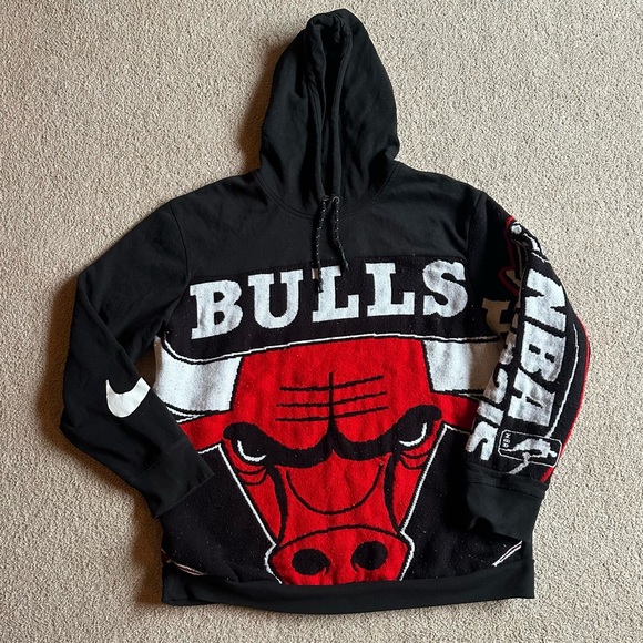 NBA Other - Chicago bulls vintage reworked upcycled Black and Red Bulls Graphic Hoodie!